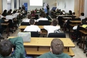 Vouchers educativos: colegios privados solicitan que se amplíe el alcance del programa