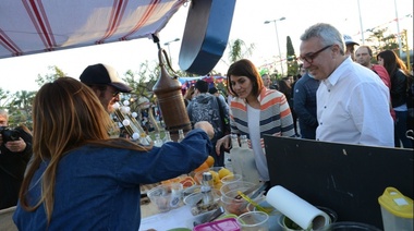 Julio y Gisela Zamora participaron de la experiencia de “Bondi Market” en El Talar