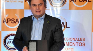 López Medrano recibió un premio por el Servicio Alimentario Escolar