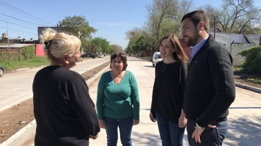 María Eugenia Vidal, Graciela Ocaña y Lucas Delfino timbrearon juntos en Hurlingham