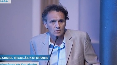 Katopodis criticó al gobierno por un nuevo aumento de las tarifas