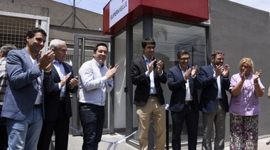 Nardini inauguró el primer cajero automático de Ing. Adolfo Sourdeaux