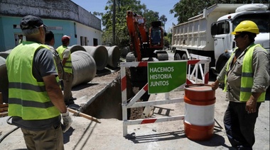 Comenzaron las obras hidráulicas para la repavimentación de la Avenida Vergara