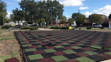 Comenzó la remodelación de la plaza Sarmiento, en Troncos del Talar
