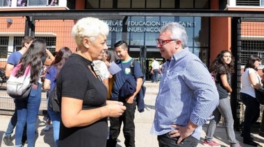 El municipio entregó nuevo mobiliario a escuelas de Tigre