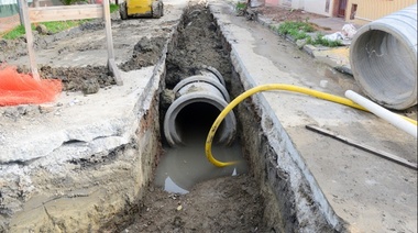 El Municipio construye una importante obra hidráulica en Virreyes