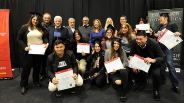 En el HCD, Foto Club Tigre entregó diplomas a los primeros egresados del 2018