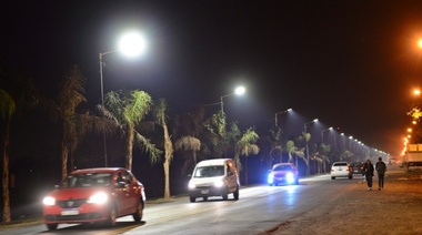 San Fernando suma nuevas luminarias LED sobre Ruta 197