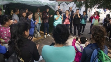 Trabajadoras de Sportech se reunieron con movimientos populares en el Día de la Mujer