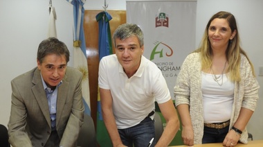 Zabaleta firmó un convenio con el Defensor del Pueblo bonaerense, para capacitar a empleados municipales en materia de género
