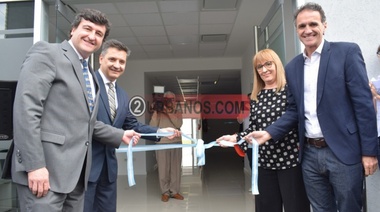 Marcos Vilaplana inauguró el anexo del edificio del Colegio de Abogados en San Martin