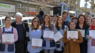 Andreotti homenajeó a los docentes sanfernandinos en el Día del Maestro