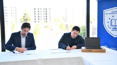 Nardini firmó convenio con Nicolás Trotta para la entrega de 1500 netbooks en Malvinas Argentinas