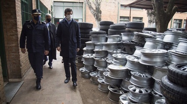 San Isidro: desbaratan una banda que robaba y vendía ruedas de autos