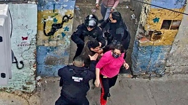 Vicente López: familiares de delincuente atacaron a piedrazos a la policía