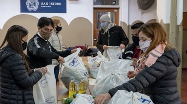 Entregaron alimentos en la Escuela Malvinas Argentinas de San Isidro