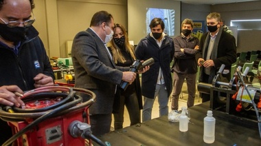 Malena Galmarini recorrió las instalaciones del Grupo DEMA