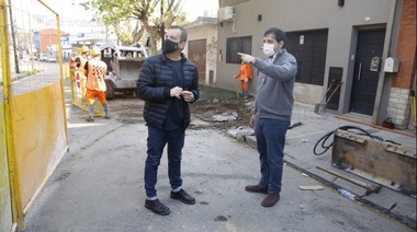 Fernando Moreira visitó las obras de puesta en valor del Centro Comercial de Chilavert