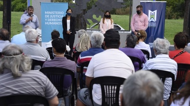 Más vecinos de Malvinas Argentinas obtienen su título de propiedad