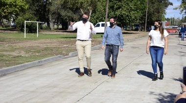 Leo Nardini inauguró el pavimento de la calle Yatasto