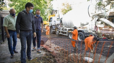 Repavimentan la calle Héroes de Malvinas en el Bajo de San Isidro