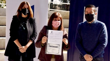 Comerciantes de Malvinas Argentinas recibieron su habilitación definitiva