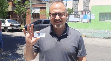 Votó Diego Valenzuela en el Jardin Municipal Jilguerillo