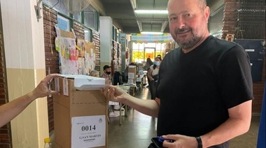Walter Carusso emitió su voto