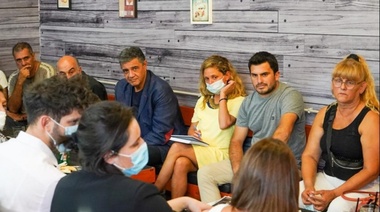Jorge Macri en San Fernando junto a concejales del partido