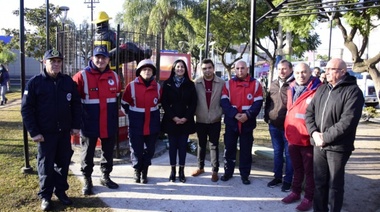 En Malvinas Argentinas se homenajeó a los Bomberos Voluntarios en su día
