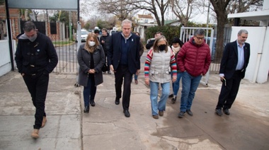 UNAHUR refuerza su vinculación con escuelas del distrito