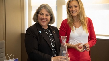 Malena Galmarini recibió a la Alcaldesa del Condado de Miami Dade