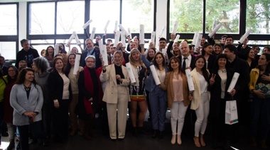 La UNAHUR entregó diplomas a más de 150 nuevos/as graduados/as