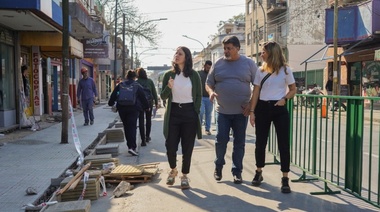 Soledad Martínez: “Queremos que los vecinos puedan disfrutar del Centro Comercial Munro”
