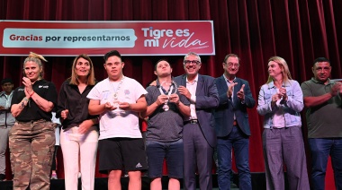 Julio Zamora reconoció a vecinos y vecinas que participaron de los Juegos Bonaerenses 2022