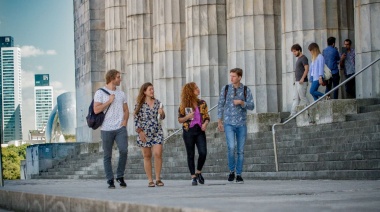 La ciudad de Buenos Aires lanzó 100 becas de intercambio para estudiantes universitarios bonaerenses y de todo el país