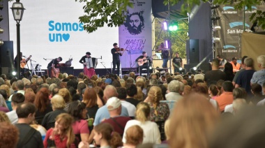 Más de 15 mil vecinas y vecinos disfrutaron el Festival Martín Fierro
