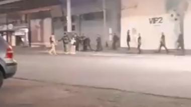Patovicas atacaron a un joven a la salida de un boliche