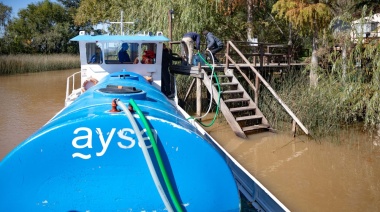 Desde el 2020, AySA entregó más de 13 millones de litros de agua potable a 5 mil familias en el Delta