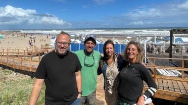 Valenzuela en la Costa Atlántica: presentación del libro de Macri y recorrida por Miramar