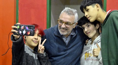 Julio Zamora se acercó al Centro Popular de Desarrollo de Las Tunas para dialogar sobre las necesidades del barrio