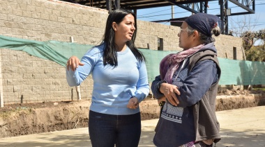 Noe Correa visitó el Polideportivo de Ing. Adolfo Sourdeaux y sus pavimentos cercanos