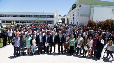 Abrazo a las Universidades en Defensa de la Educación Pública y No Arancelada