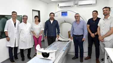 Julio Zamora y Nicolás Kreplak presentaron el nuevo tomógrafo del Hospital Magdalena V. de Martínez de General Pacheco
