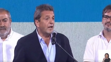 Massa reconoció la derrota y felicitó a Milei