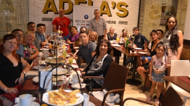 Juan Pablo Zaragoza despidió el año con vecinos de Tres de Febrero