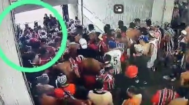 Matan a un hincha de Chacarita con una puñalada en plena tribuna