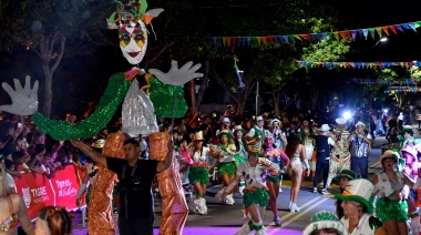 Con alegría y diversión, las familias de Benavídez compartieron la apertura de los Carnavales del Municipio de Tigre 2024