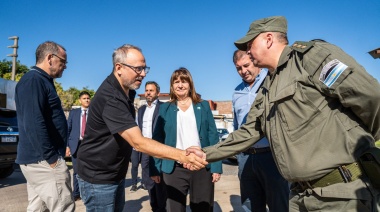 Valenzuela y Bullrich participaron de la llegada de más fuerzas federales en Fuerte Apache