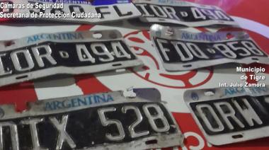 Robaban patentes de vehículos y fueron interceptados por el COT cuando intentaban huir
